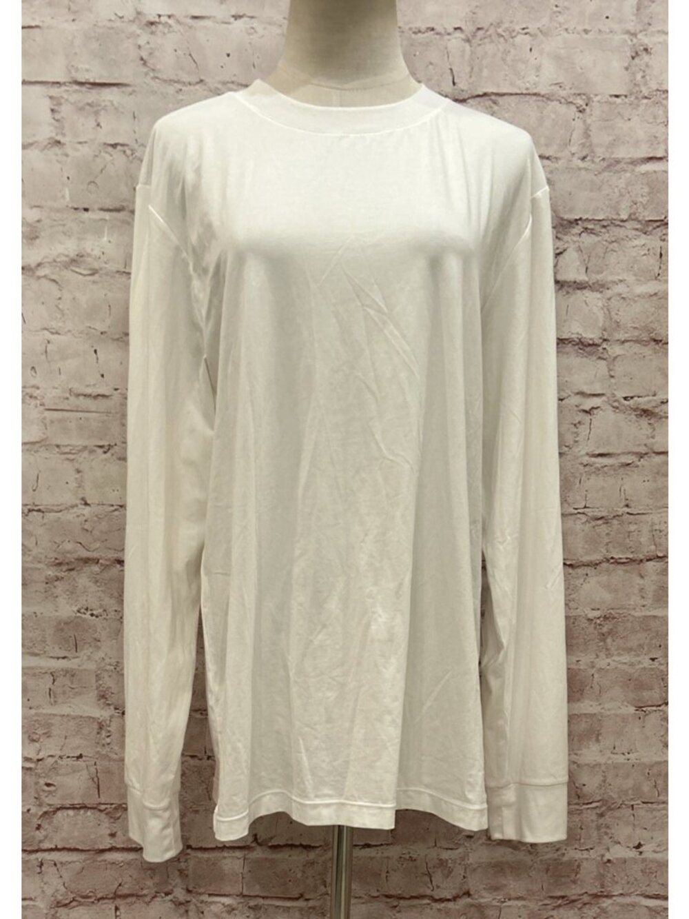 Buffbunny Drape Long Sleeve Tee Shirt Crew Neck White Modal Blend Size XL - FLAW
